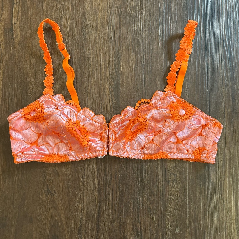 Savage X Fenty Vibrant Orange Lace Bralette